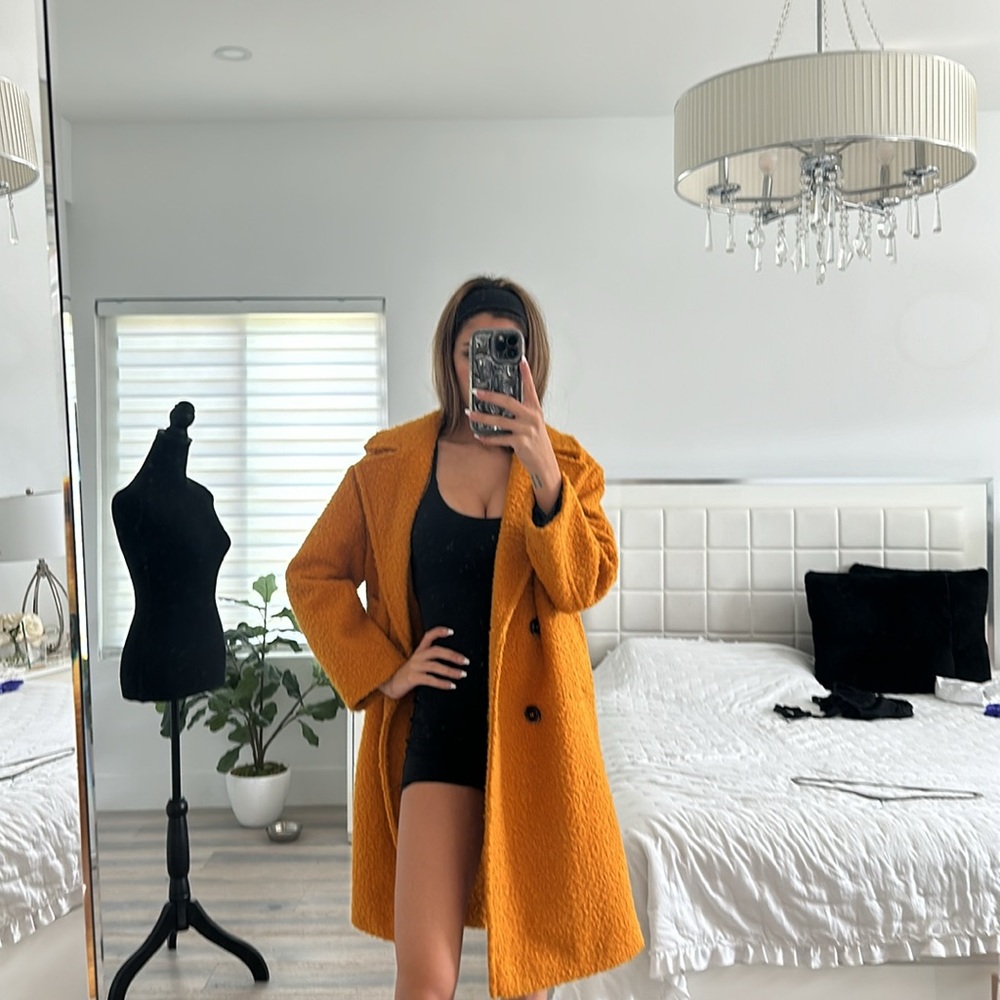 ✨ - Picture 2 of 5